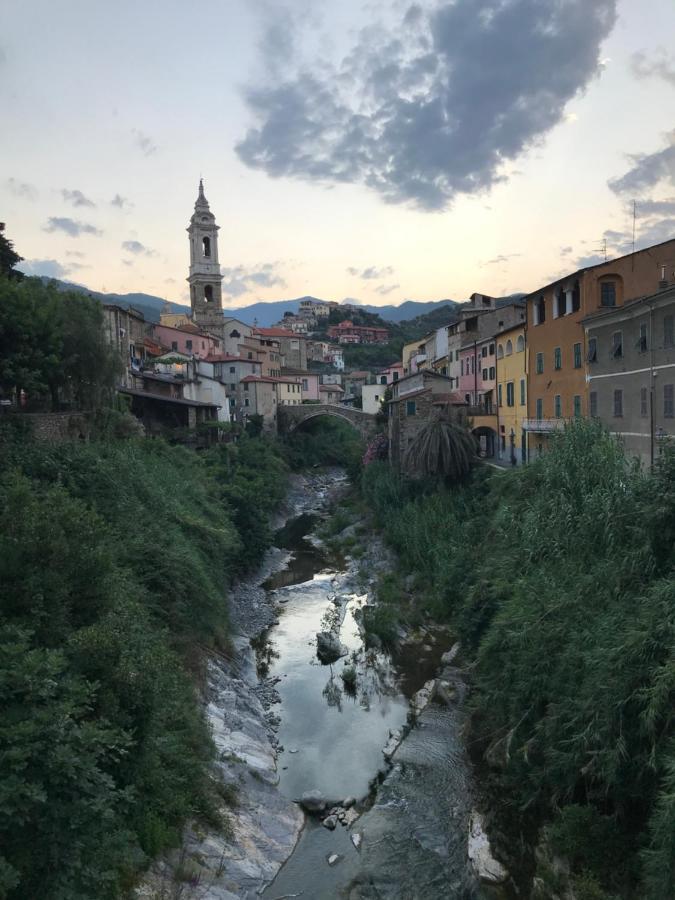 Bb Palazzo Doria Bed & Breakfast Dolcedo Eksteriør bilde