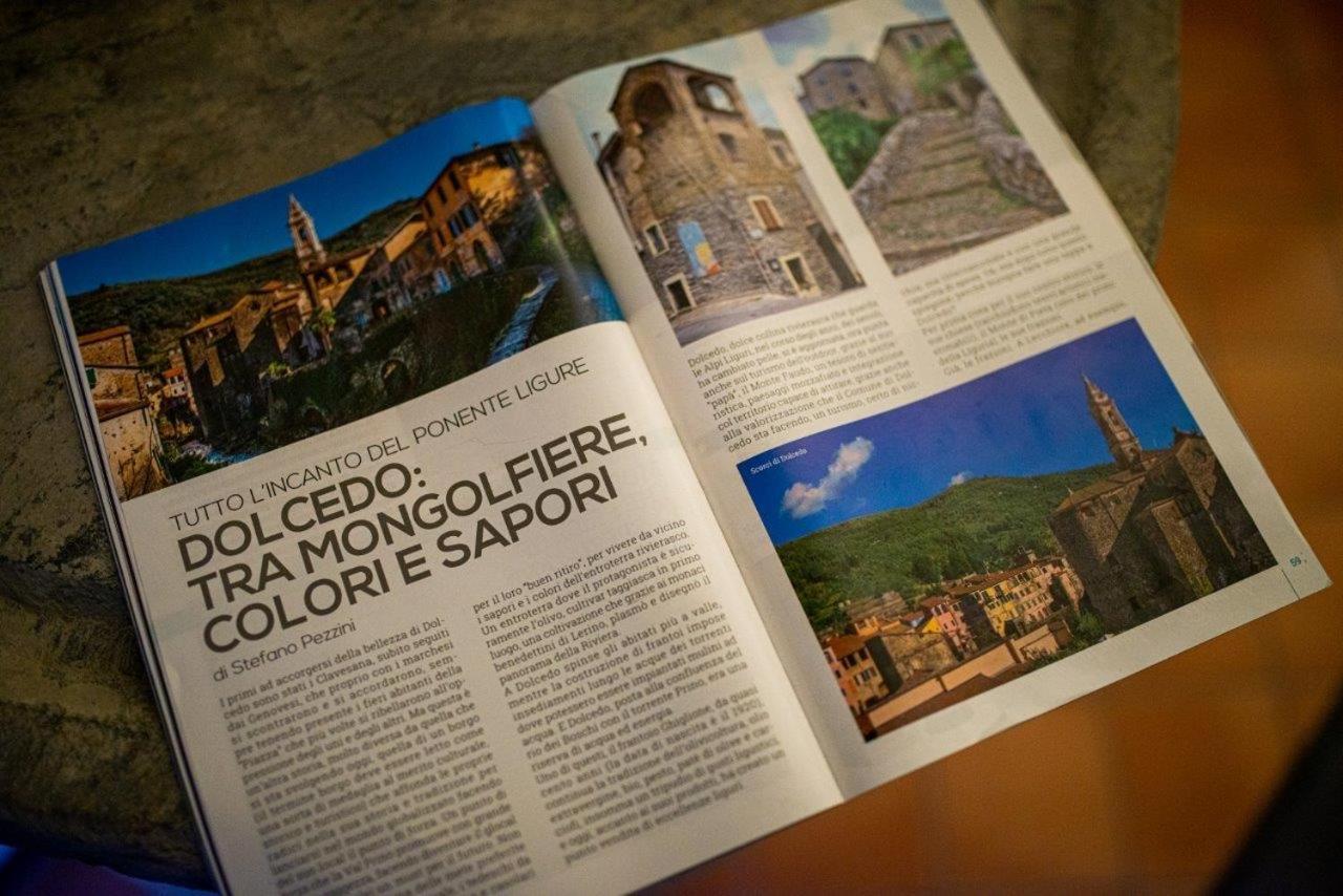 Bb Palazzo Doria Bed & Breakfast Dolcedo Eksteriør bilde